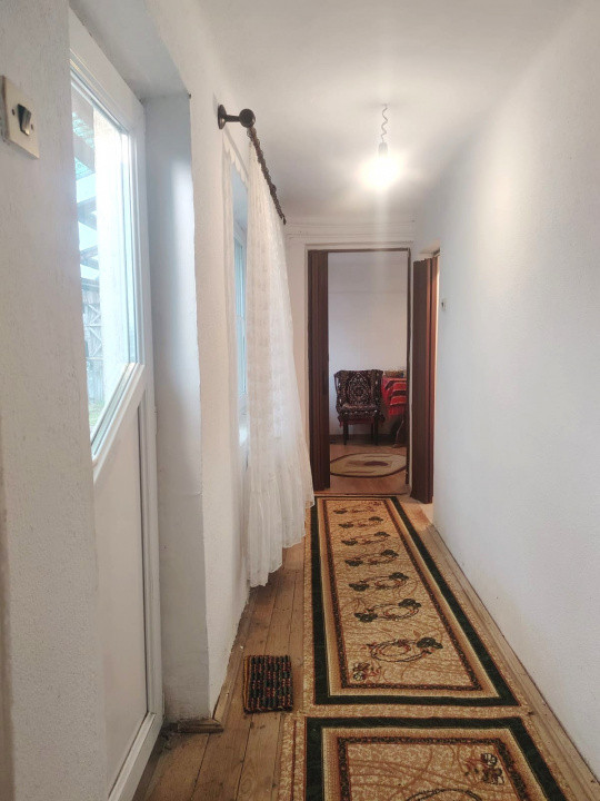 Proprietate multifuncțională cu potențial rezidențial și comercial