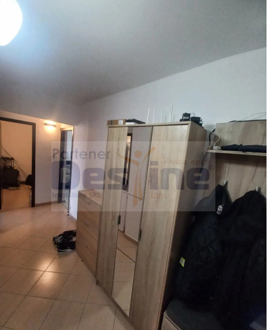 Apartament 2 camere- Decomandat-Frumoasa