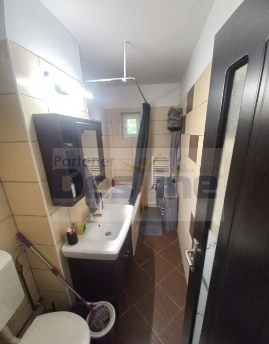 Apartament 2 camere- Decomandat-Frumoasa