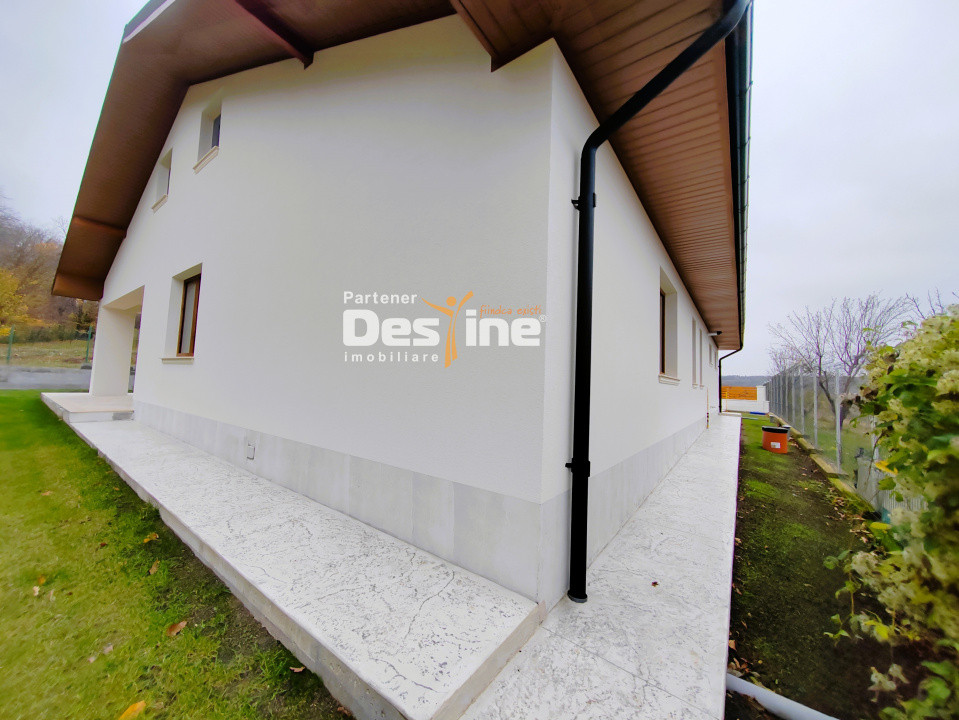 BÂRNOVA - Casă individuală P+POD, 156 mp + 1000 mp teren