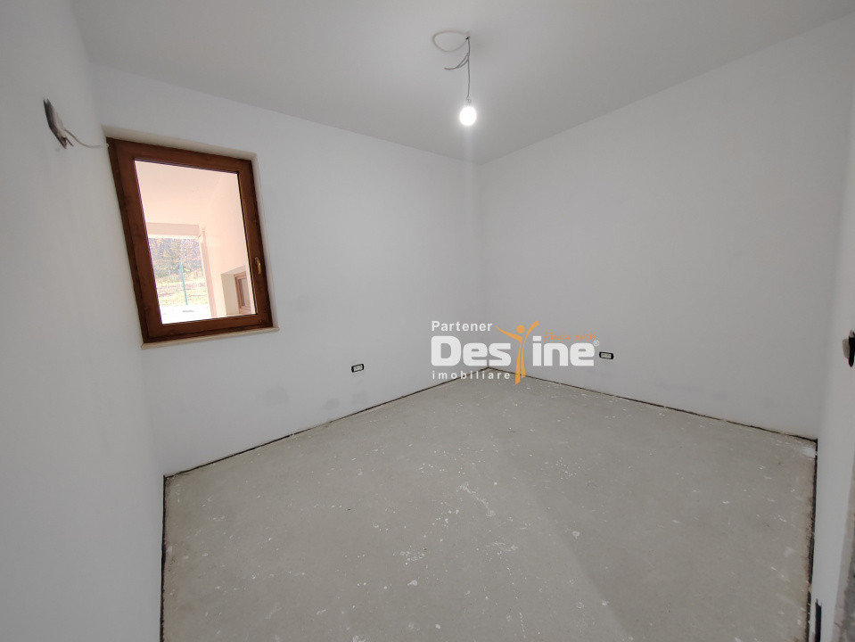 BÂRNOVA - Casă individuală P+POD, 156 mp + 1000 mp teren