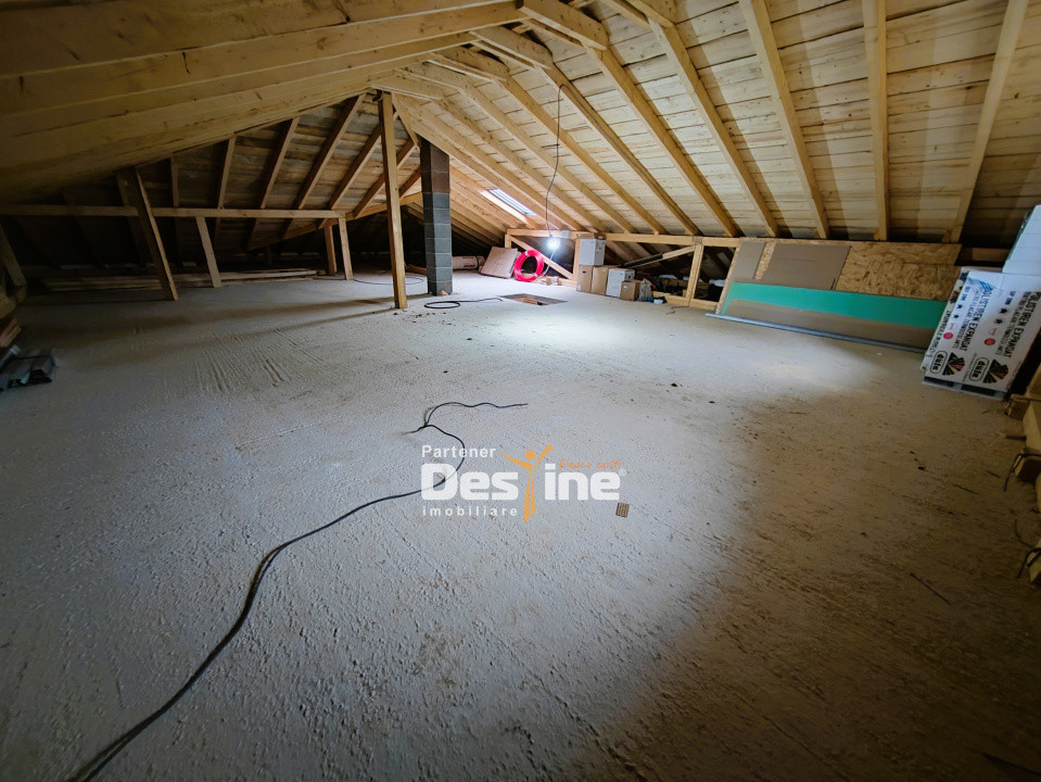 BÂRNOVA - Casă individuală P+POD, 156 mp + 1000 mp teren