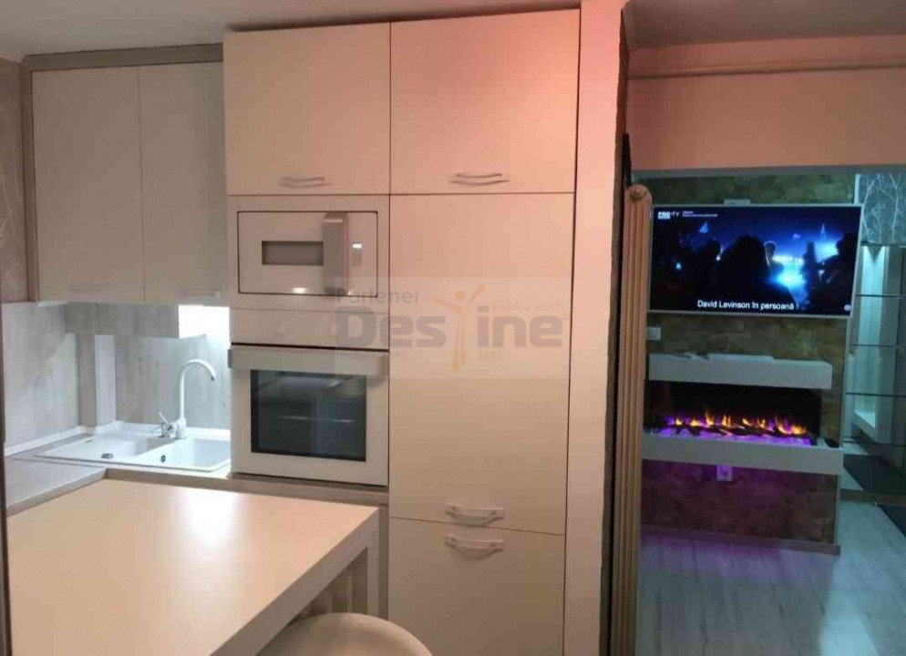 Apartament 3 Camere-Decomandat-Cantemir