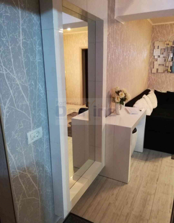 Apartament 3 Camere-Decomandat-Cantemir