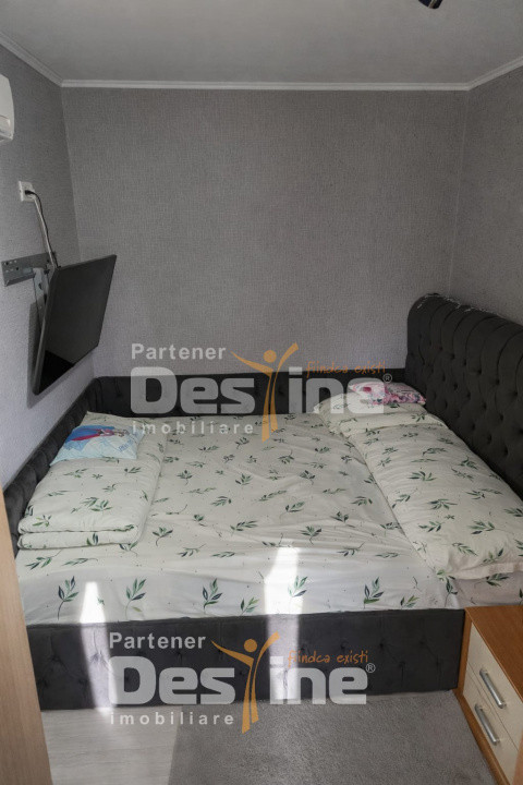 Apartament 3 camere - etaj 2/4, Centrala termica, Renovare integrală- Cantemir 