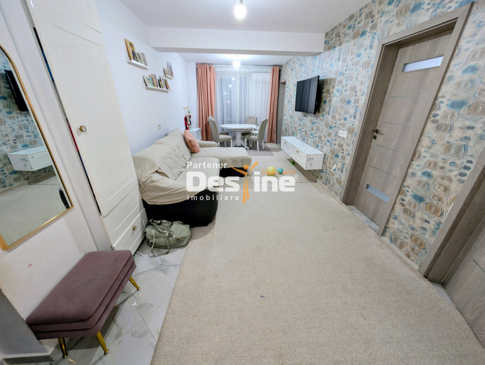 Apartament 3 camere 59 mp etaj intermediar loc parcare boxă mobilat Păcurari