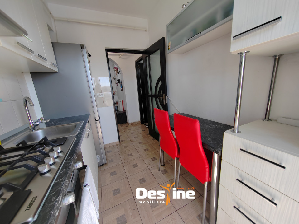 Cug, Strada Bazei - Chirie, Apartament 2 camere + LOC DE PARCARE