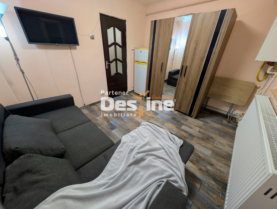 Garsonieră 17 mp parter, renovată complet, mobilată și utilată centrală termică