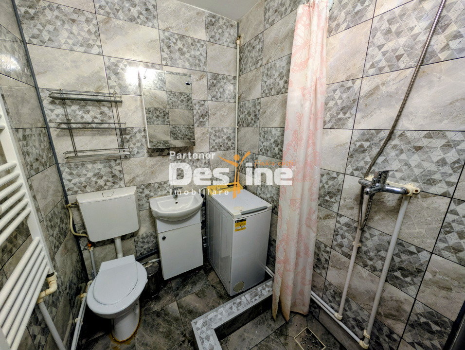 Garsonieră 17 mp parter, renovată complet, mobilată și utilată centrală termică