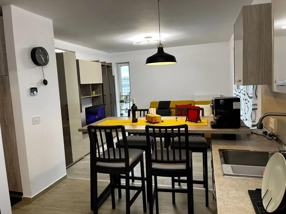 Studio 50 mp, etaj intermediar, loc de parcare si boxa, situat in Kasper Coresi