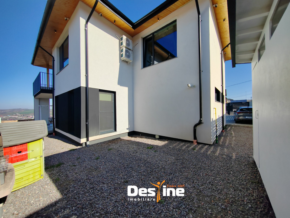 CORNESTI - Casa moderna P+1+POD, Clasa A, 196.5 mp + 500 mp teren