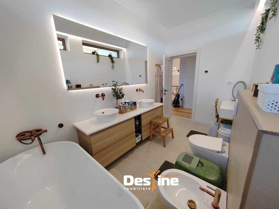 CORNESTI - Casa moderna P+1+POD, Clasa A, 196.5 mp + 500 mp teren