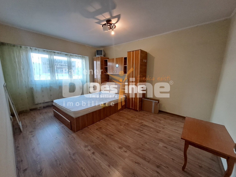 Dacia, Apartament 3 camere, DECOMANDAT, 143.990 EURO