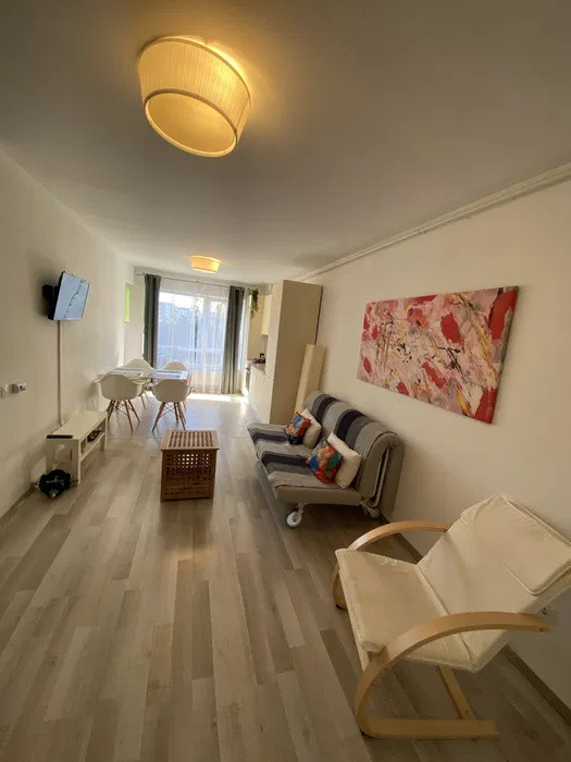 Studio 41 mp, etaj intermediar,  balcon si loc de parcare, situat in Avantgarden