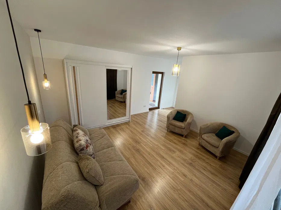 Casa cu 3 camere, recent renovata in 2024, suprafata de 100 mp, in zona Astra