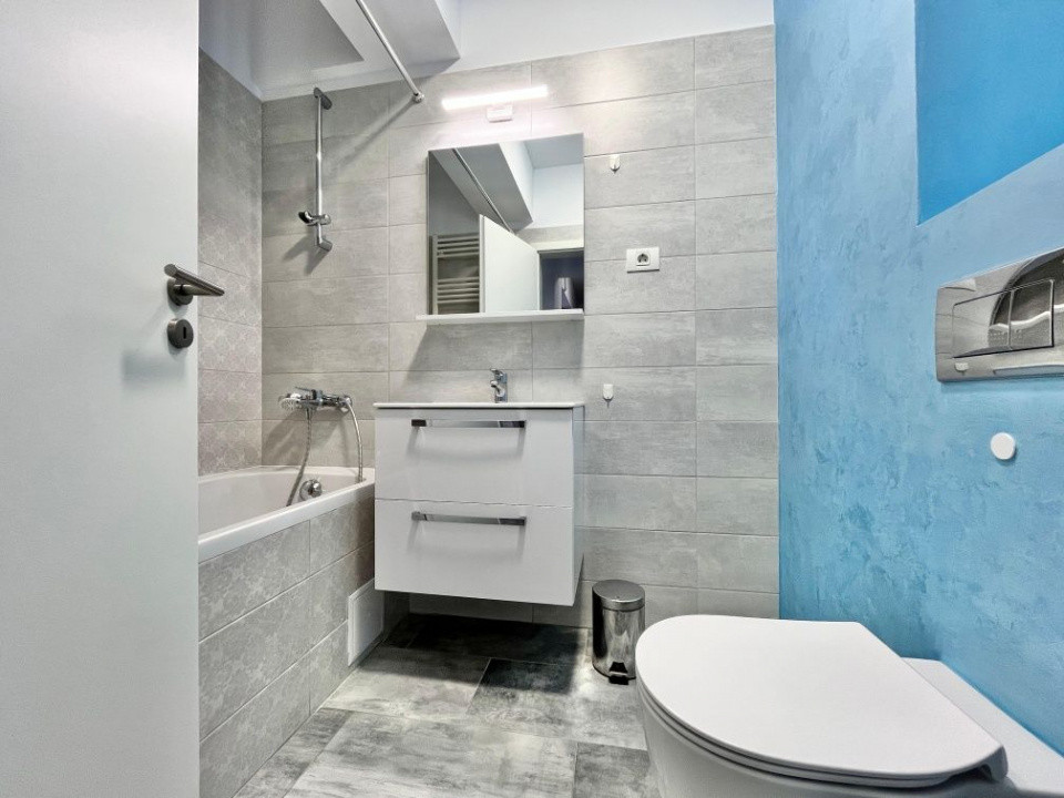 Studio 54 mp, etaj intermediar, balcon si loc de parcare, situat in Noua