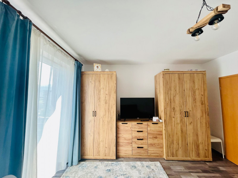 Garsoniera spatioasa, 36 mp, mobilata si utilata, in zona Avangarden 3