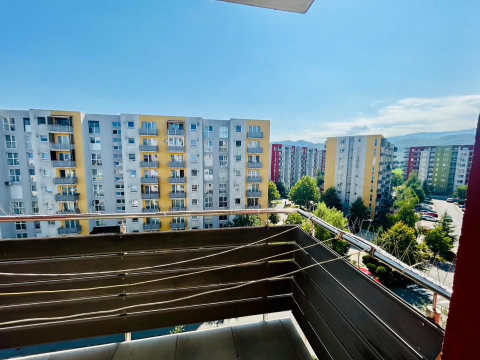 Garsoniera spatioasa, 36 mp, mobilata si utilata, in zona Avangarden 3