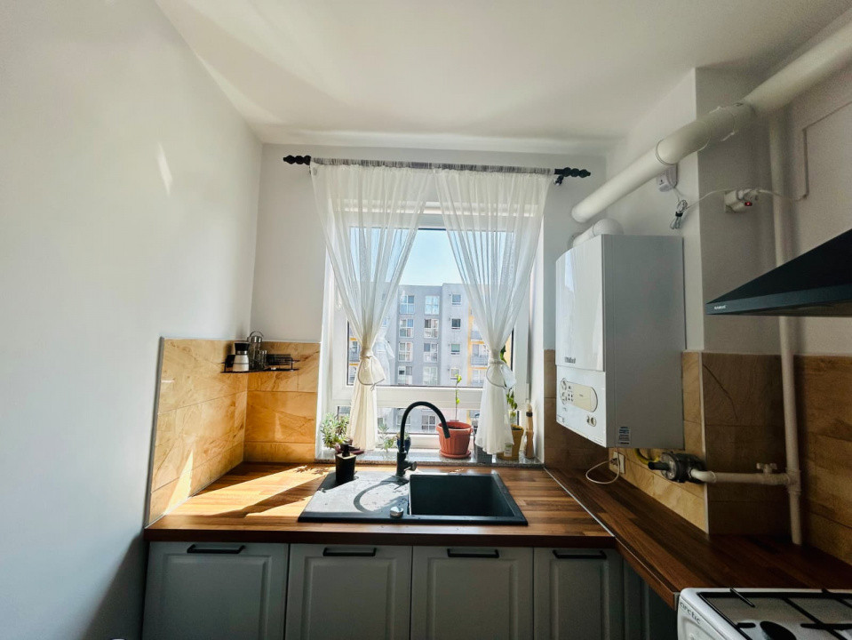 Garsoniera spatioasa, 36 mp, mobilata si utilata, in zona Avangarden 3