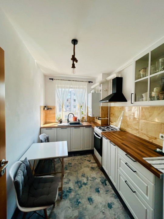 Garsoniera spatioasa, 36 mp, mobilata si utilata, in zona Avangarden 3