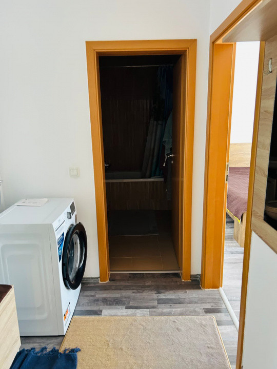 Garsoniera spatioasa, 36 mp, mobilata si utilata, in zona Avangarden 3