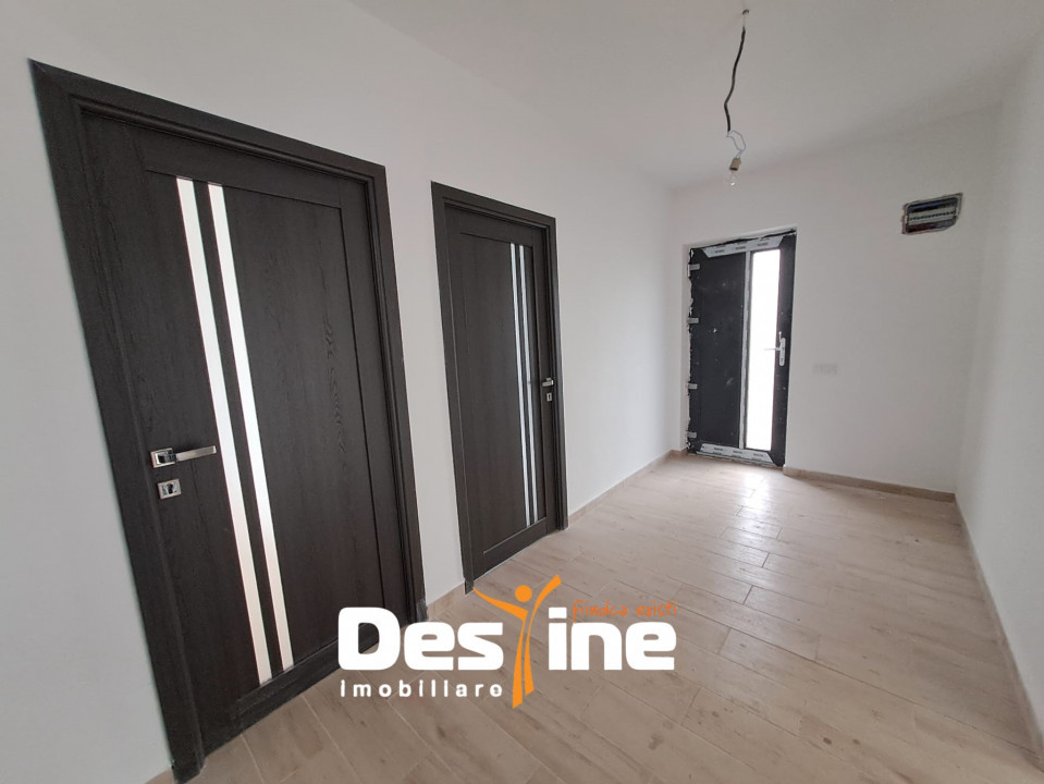 CIURBESTI- CASA INDIVIDUALA 121 MP + TEREN 500 MP, 175.000 euro