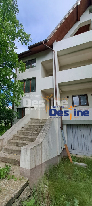 Vila , D+P+1+M+POD, 474 mp, Valea Lupului