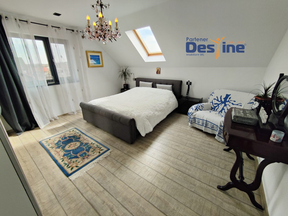 CENTRU MIROSLAVA 180mp utili, 1000 mp teren, 299,900 EURO