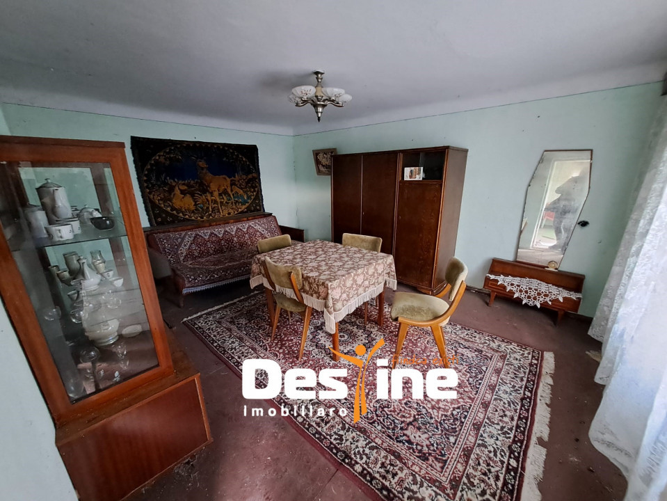 URICANI , CASA  78 MP,TEREN 1250 MP, 69.900 EURO