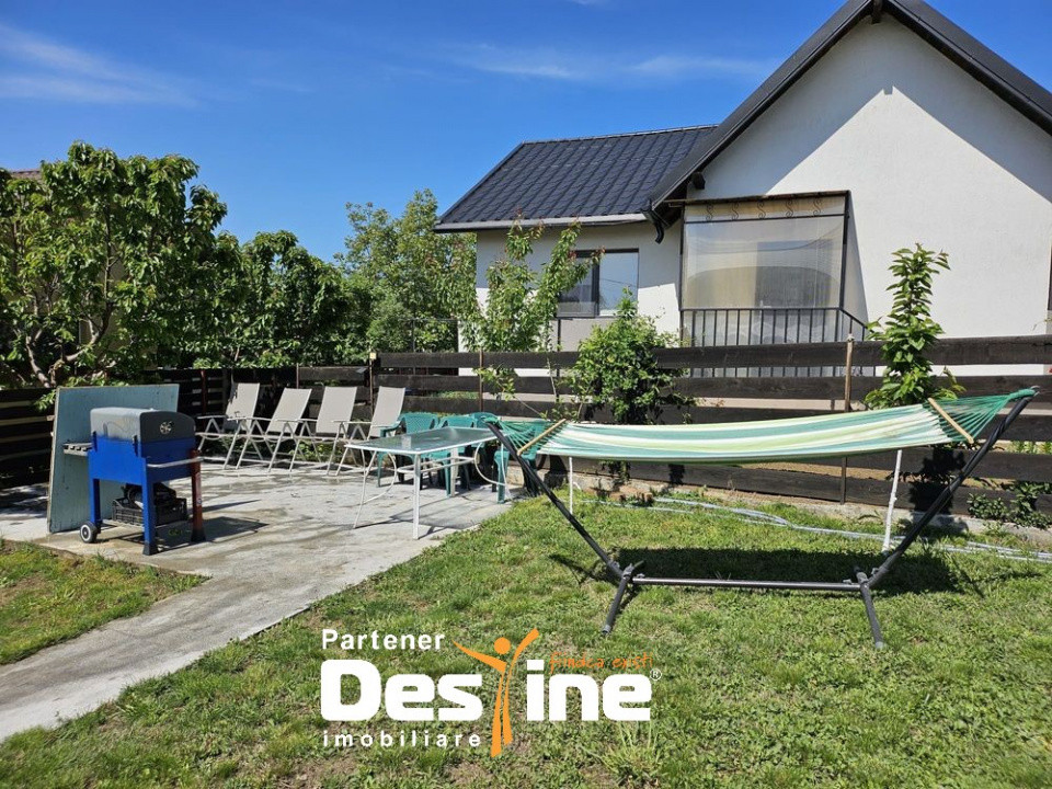 Casa PLAN PARTER, 75 mp + 500 mp TEREN , CIURBESTI