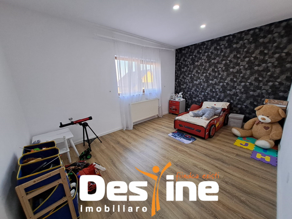 MIROSLAVA, CASA, 121 MP,  INDIVIDUALA P+1, 236.900 EURO