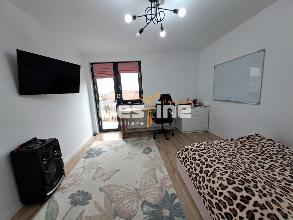  Miroslava CENTRU , Casa individuala, P+1+POD