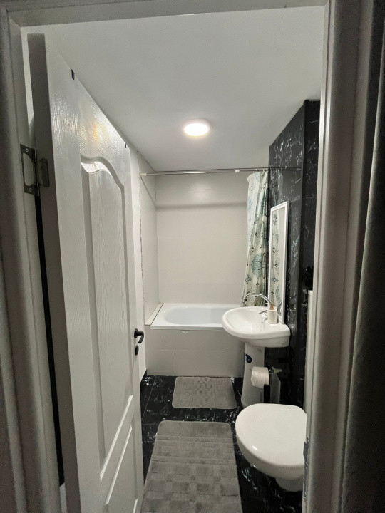 Apartament 2 camere decomandat 