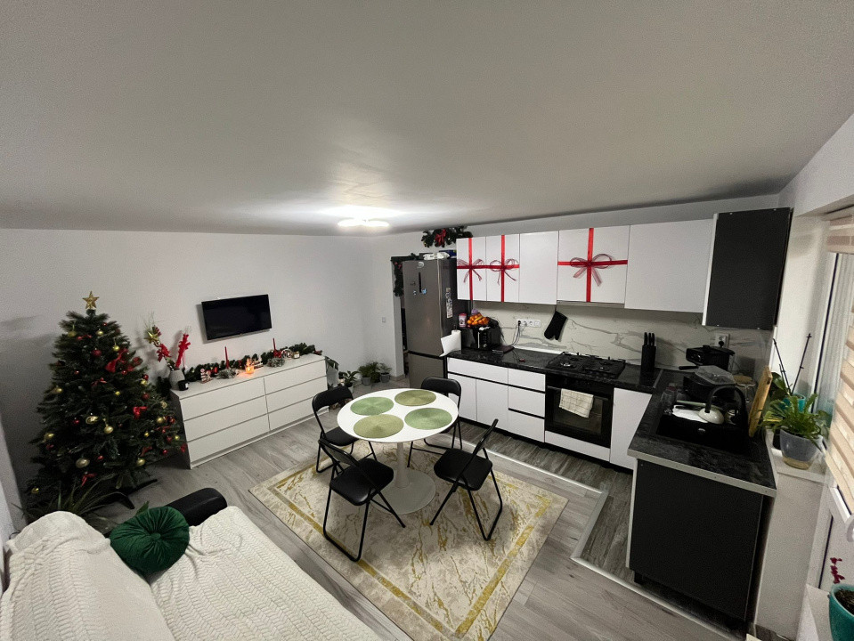 Apartament 2 camere decomandat 