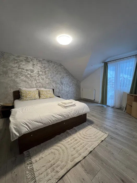 OFERTA LAST MINUTE! Pensiune 6 camere Moeciu de Sus disponibila pentru REVELION