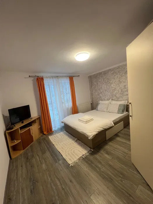 OFERTA LAST MINUTE! Pensiune 6 camere Moeciu de Sus disponibila pentru REVELION