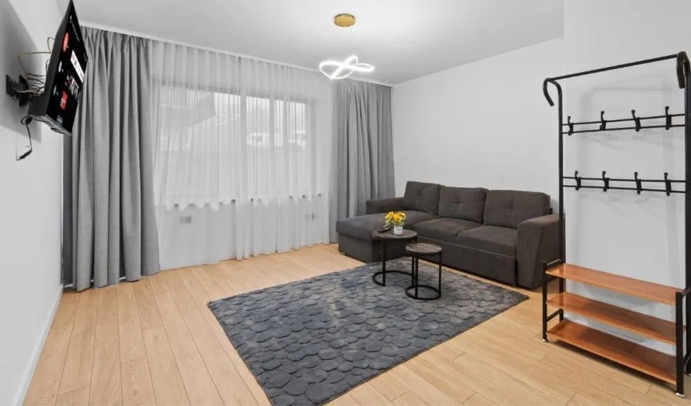 OFERTA LAST MINUTE! Apartament 2 camere in Poiana, disponibila pentru REVELION