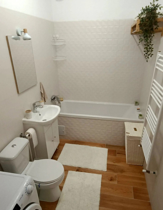 Apartament cu 2 camere in vila, suprafata 52 mp si loc de parcare Sanpetru