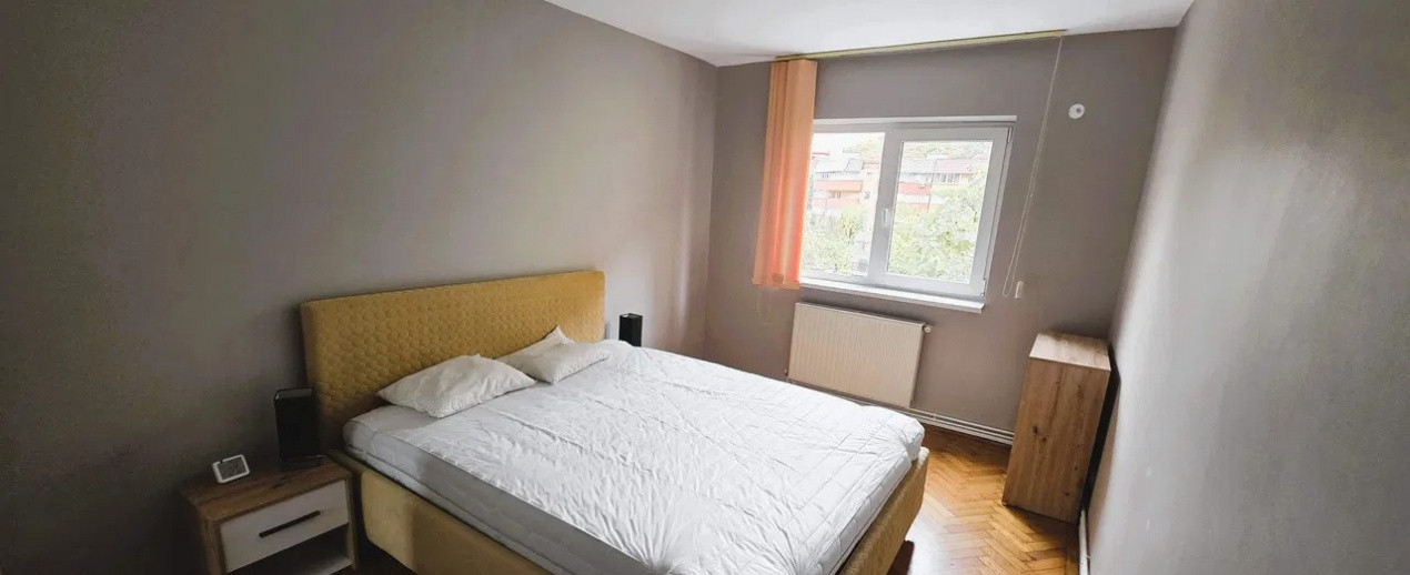 Apartament cu 2 camere, suprafata de 56mp, acces la  beci din bucatarie, Racadau