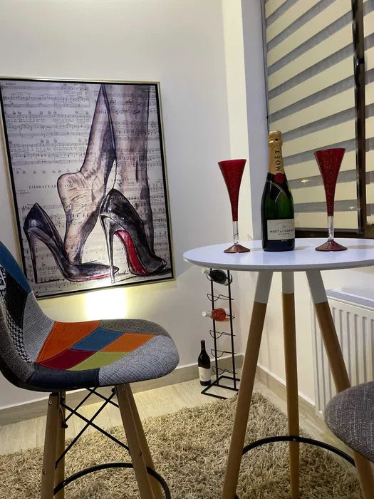 Apartament cu 2 camere, suprafata generoasa de 76mp si loc de parcare, la Isaran