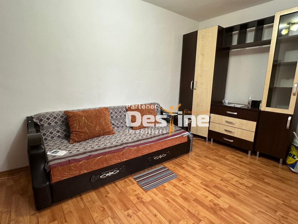 Garsonieră 25 mp, etaj 4, renovată complet, mobilată și utilată - Pascani