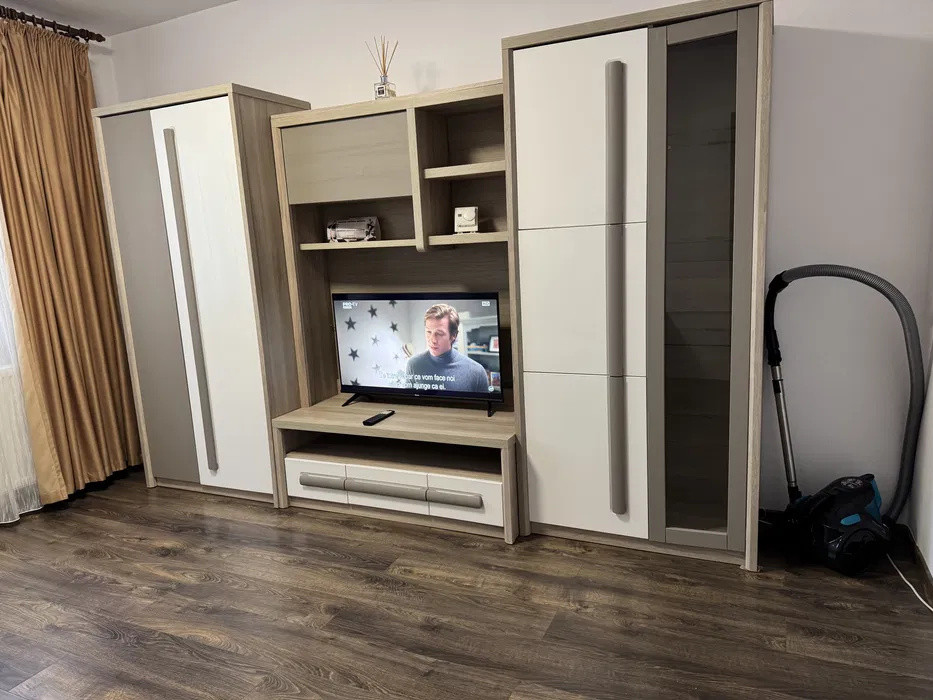 Garsoniera spatioasa, 43 mp, mobilata si utilata, loc de parcare, in zona ITC