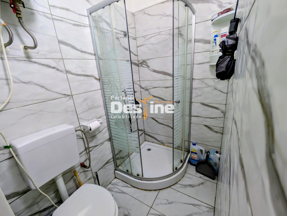 Cameră cămin 16 mp baie proprie mobilat și utilată renovată etaj 2 Frumoasa