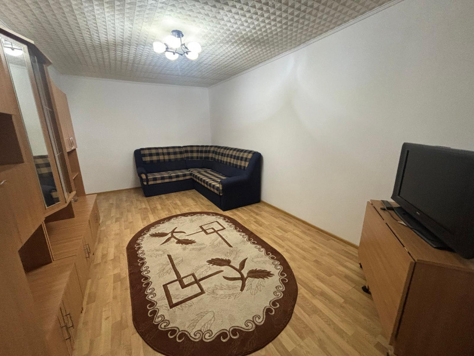 Apartament cu 3 camere, suprafata generoasa de 74 mp, la baza Colinei 