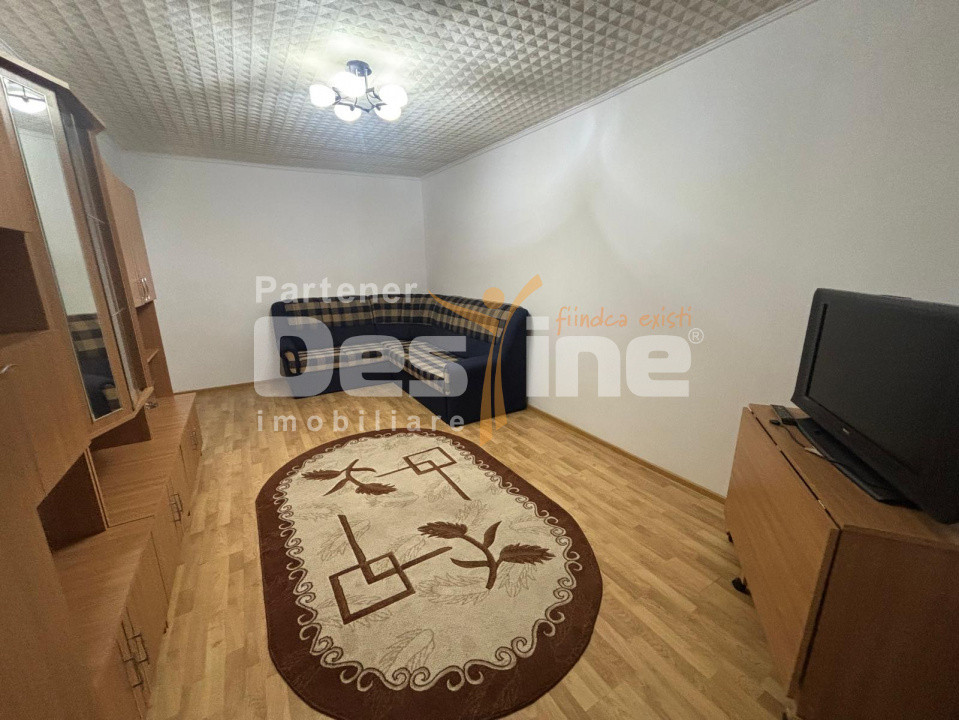 Apartament cu 3 camere, suprafata generoasa de 74 mp, la baza Colinei 