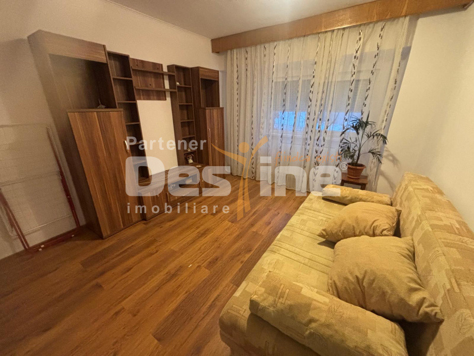 Apartament cu 3 camere, suprafata generoasa de 74 mp, la baza Colinei 