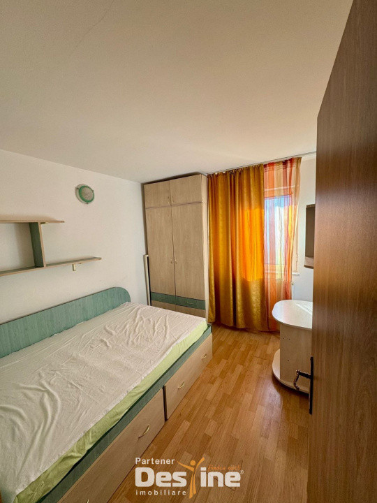 Podu Ros - Apartament 3 camere semidecomandat, MOBILAT și UTILAT