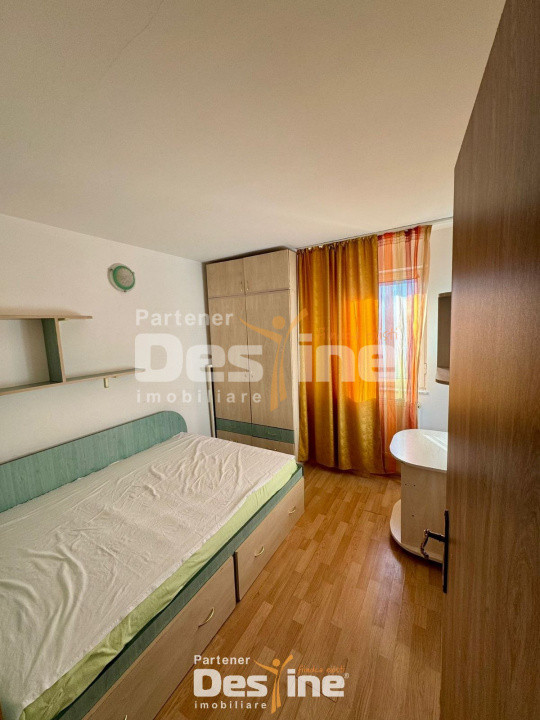 Podu Ros - Apartament 3 camere semidecomandat, MOBILAT și UTILAT