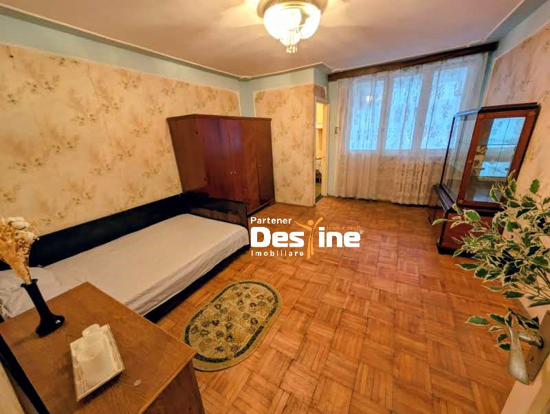 Comision 0% - Garsoniera 31 mp etaj 1 balcon închis la bulevard, imobil cu lift