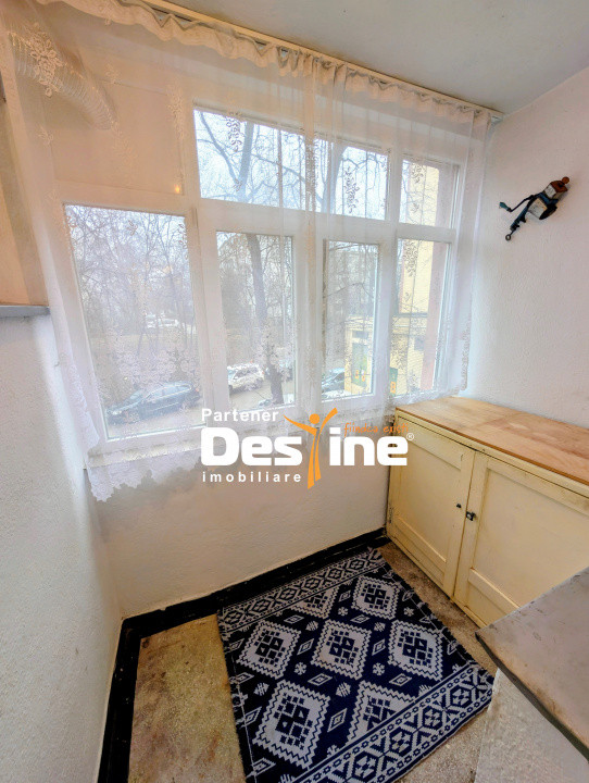 Comision 0% - Garsoniera 31 mp etaj 1 balcon închis la bulevard, imobil cu lift